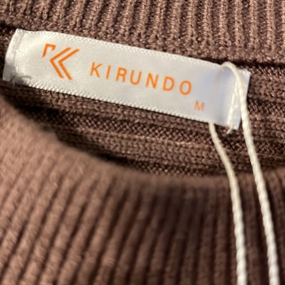 Woman’s Open Neck Sweater NWT - Picture 4 of 8